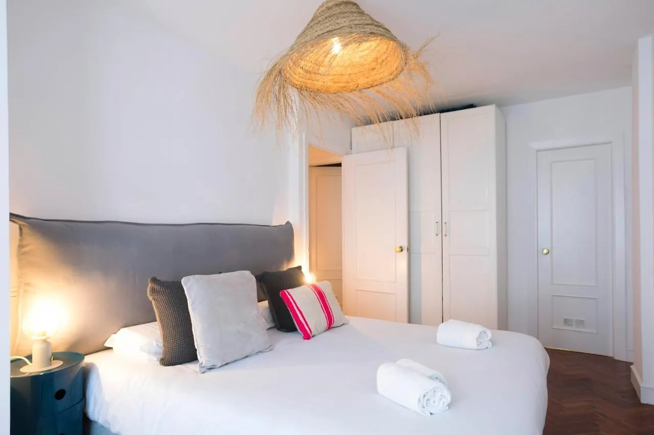 San Pedro. Basquenjoy Daire Minneapolis İspanya