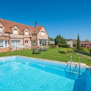 Bista Eder Hondarribia
